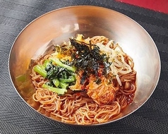 冷製ビビン麺