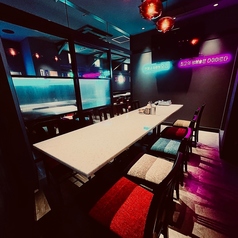 扉付の完全個室♪大人の雰囲気な落ち着いた空間となっております