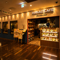 当店は長町南駅から直結の「ララガーデン長町」の3階にございます。お買い物のついでや、雨の日でも濡れずにご来店いただける便利なロケーションです。エレベーター、エスカレーターをご利用になり、3階までお越しください。