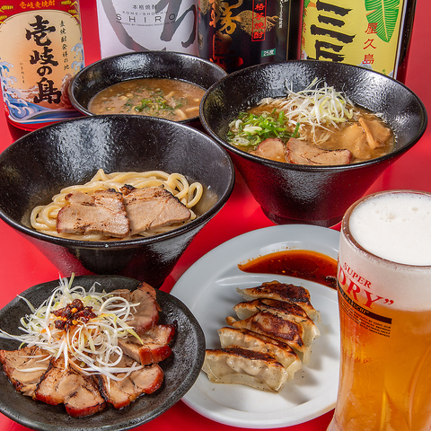 こだわりのラーメンとガッツリおつまみが楽しめる居酒屋