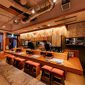 【鮪まるごとマグロスタンダード】世界中から厳選した新鮮なマグロを、最高の状態でお届けします。鮮度抜群のマグロを使用した多彩な料理を、気軽に楽しめる居酒屋。誰もが本物の美味しさを味わえる場所、それが「マグロスタンダード門前仲町店」です。新たなマグロの魅力を発見しにぜひお越しください♪