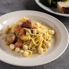 小柱とじゃがいものジェノベーゼ