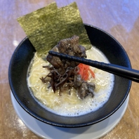 自慢の豚骨ラーメンを！