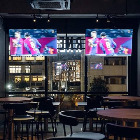 R[i[ CORNER sports bar&cafe R