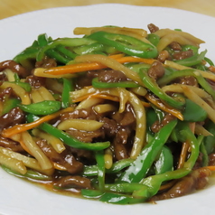 【旨い】豚足の醤油煮/青椒肉絲