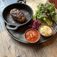 名物料理を堪能！飲み放題付き宴会コース