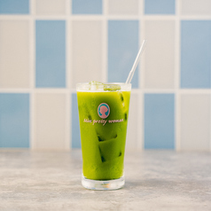 カフェタイムはもちろん、食後のデザートドリンクも