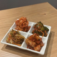 キムチ盛り合わせ
