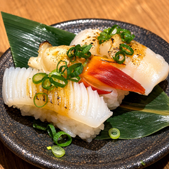 炙り貝バターしょう油の握り(3種)