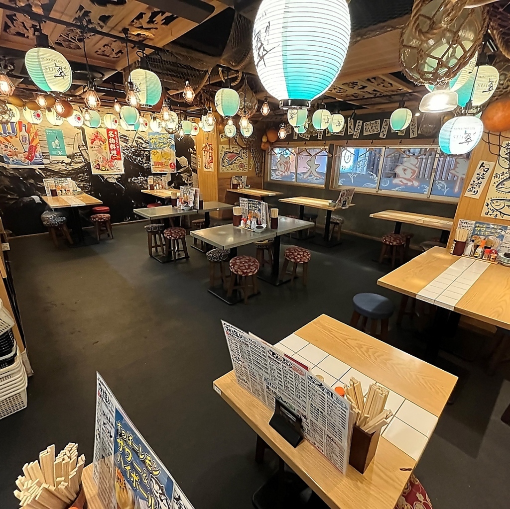 【宴会に】広々とした店内で各種ご宴会をお楽しみください。