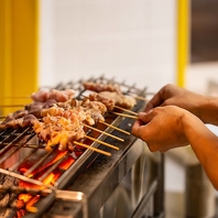 炭火で丁寧に焼き上げます