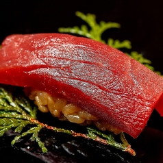 本マグロ赤身漬け【握り】