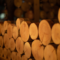 木を家１軒できるほどの木を使用