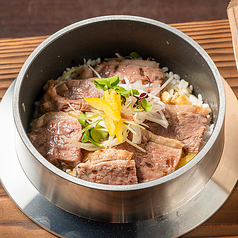 柚子香る京鴨と白ネギの釜飯