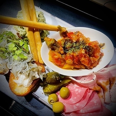 本日の前菜の盛り合わせ