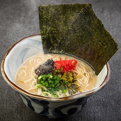 博多豚骨ラーメン