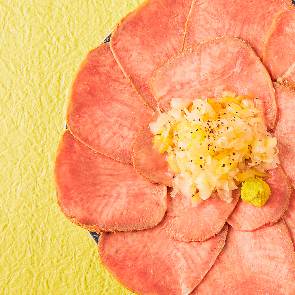 肉食さん必見!!SNS映えする逸品焼肉メニューを多数ご用意♪鮮度自慢のお肉をご堪能ください!!