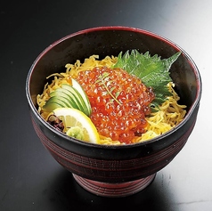 イクラ丼
