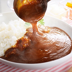 ランチやテイクアウトもご利用OK♪マインズカレーは必食