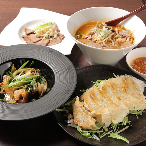 本格鉄板料理が愉しめる★中央通り屋台横丁に6月6月NewOpen★