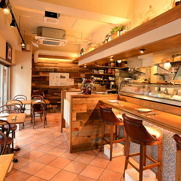 Trattoria L astro トラットリアラストロの雰囲気1