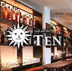 cafe and bar TENの外観1