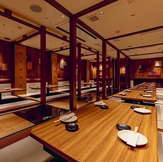 最大45名様までOK！40名様以上でお座敷貸切♪プライベート利用も◎カップルシートは名駅でデートに大人気★2名様から大型宴会まで幅広くご対応いたします♪リーズナブルな飲み放題＆お料理付きコースを用意しております♪名駅での女子会や合コンなどに大人気のコース多数！