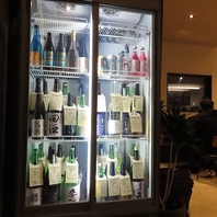 お料理に合う日本酒を全国より取り寄せております！