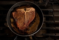 USTボーンステーキ（約900g）