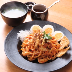 J&Kミャンマー料理レストランの特集写真