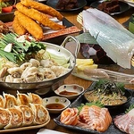 福岡はもちろん九州各県の名物を揃えているので観光の食事に最適