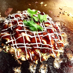 トマトとチーズのお好み焼（トマト・ベーコン・チーズ）