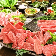 豪華なコース料理の数々