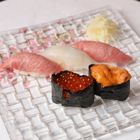 豊洲市場直送の厳選食材を使った丁寧な和食◎