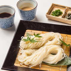 秋田 佐藤養助商店の手延べ稲庭うどん 金胡麻ダレ