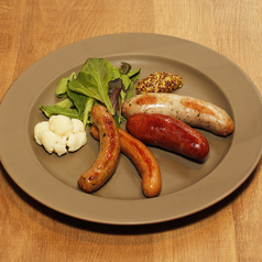 北海道産ソーセージ4種のグリル