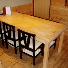 最大６名様のテーブルです