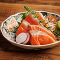 料理メニュー写真&nbsp;サーモンの刺身