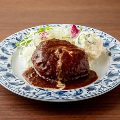 犇ハンバーグ　968円(税込)