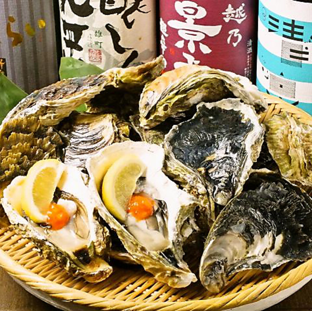 産地直送とノロウィルスゼロの牡蠣だけを使用！ブリッブリな生牡蠣や焼き牡蠣をご堪能ください！