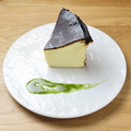 料理メニュー写真&nbsp;バスクチーズケーキ