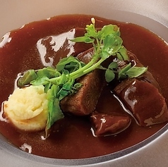 肉屋の牛タンシチュー