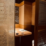 和装の落ち着いた店内で宮城の味をご堪能下さい。２名様からプライベート空間の各種個室ございます。