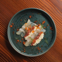 鮃の昆布締め 梅肉 マスカルポーネ