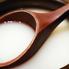 料理に合う！厳選された韓国酒と豊富なお酒