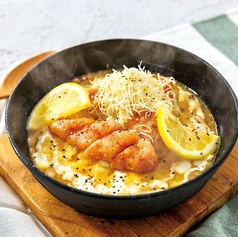 熟成明太子とグリルチキンの爽やかレモンドリア