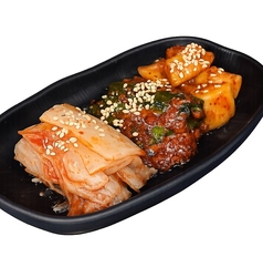 キムチ盛り合わせ