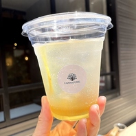 テイクアウトも可能！店内にテイクアウト用スペースも♪