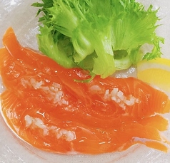 山梨ブランド魚・「富士の介」のカルパッチョ（単品）