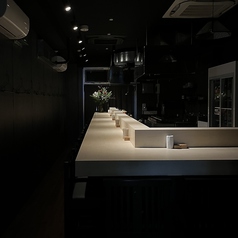 12名様以上、最大14名様での貸切も承ります。ご利用人数などお気軽にご相談ください。